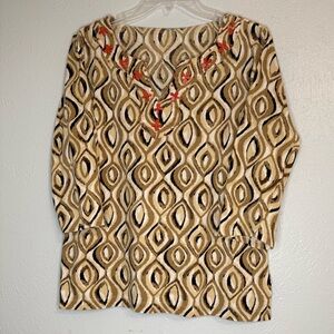 Geometric Patterned XL Top with Coral Accents and 3/4 Sleeves